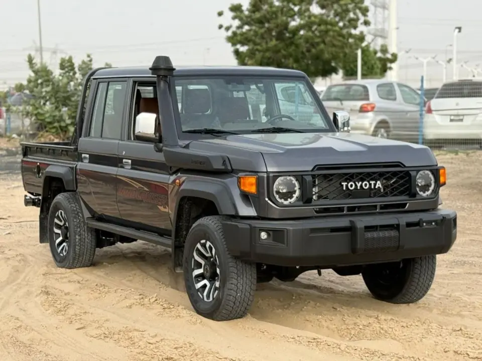 Toyota Land Cruiser Pick Up 76 DOUBLE CAB 4.0 FULLY LOADED 2026
