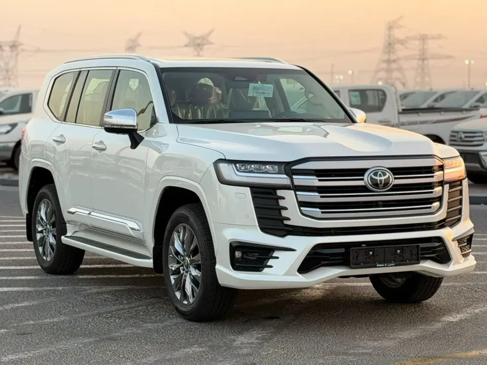 Toyota Land Cruiser VXR 2026