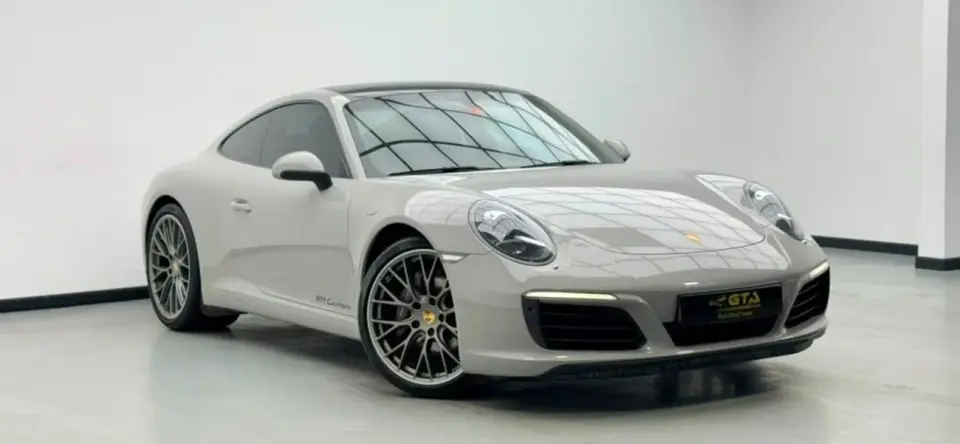 Porsche 911 CARRERA 2019