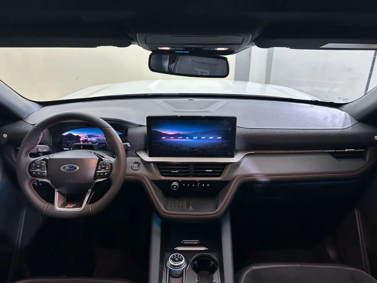 Ford Explorer ST 2025 — фото 10