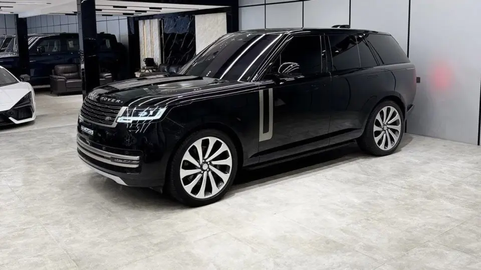 Land Rover Range Rover HSE P530 2023