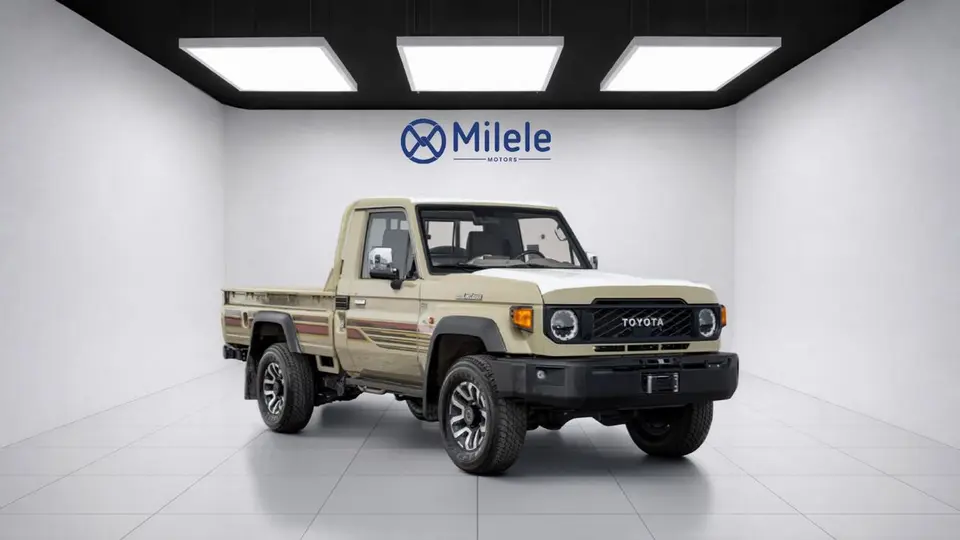 Toyota Land Cruiser Pickup 70 . 2025