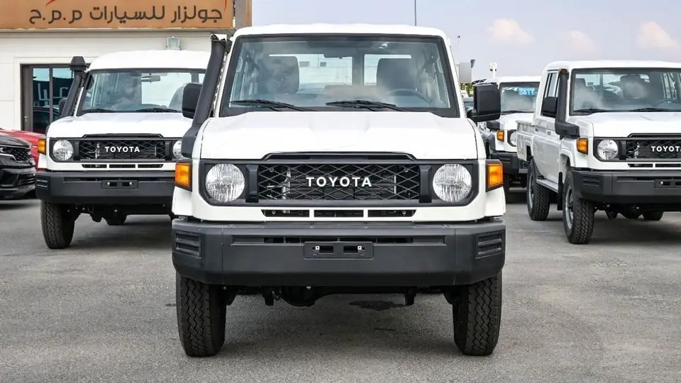 Toyota Land Cruiser LC 76 2026
