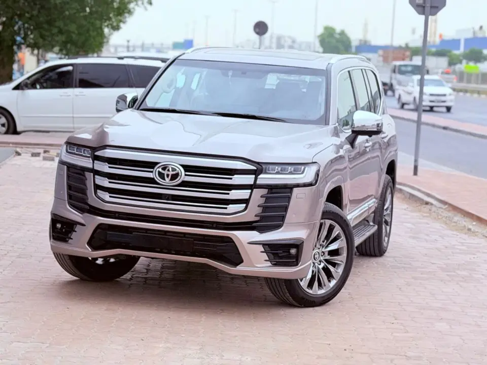 Toyota Land Cruiser GXR 2022