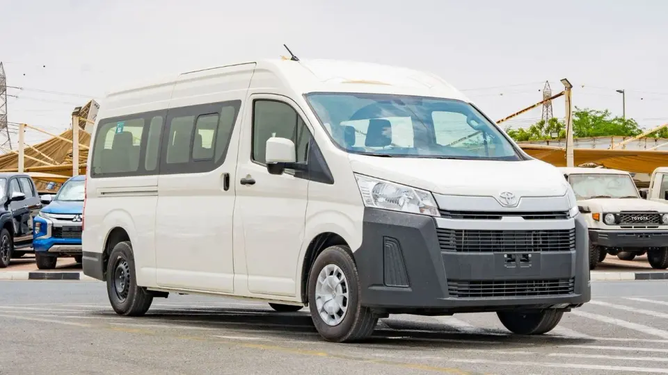 Toyota Hiace DX 2026