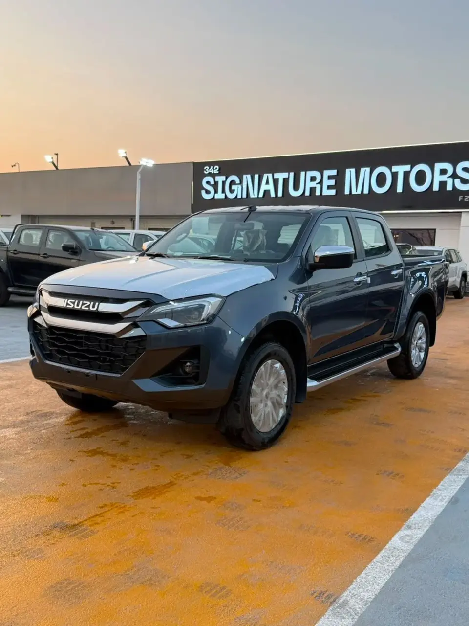 Isuzu D-MAX ISUZU DMaX - 3.0L - CREW CaB - 4WD - LS - 2027 - GREY 2027