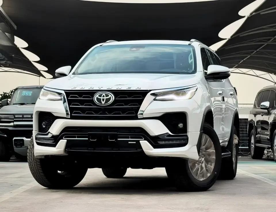 Toyota Fortuner SR5 2026