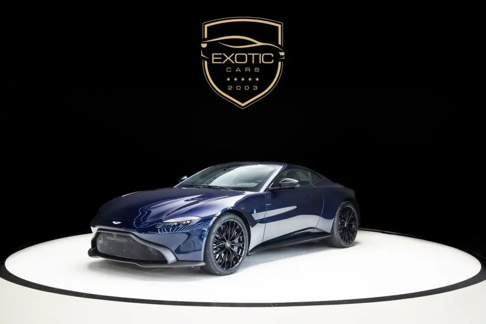 Aston Martin Vantage V8 2023