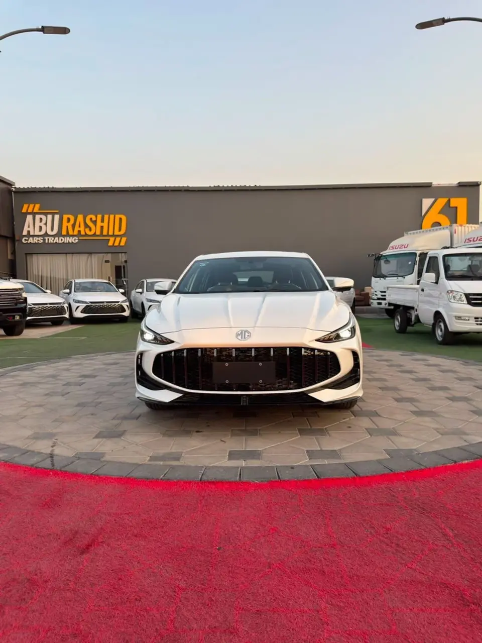 MG 5 LUX 2026
