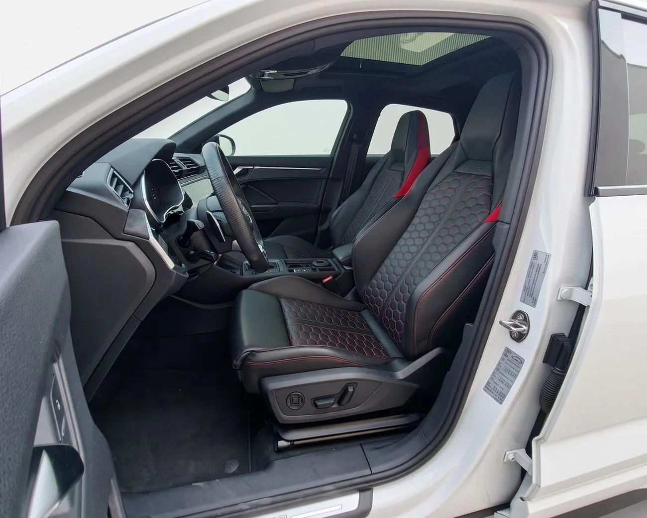Audi RSQ3 STANDARD 2022 — фото 7