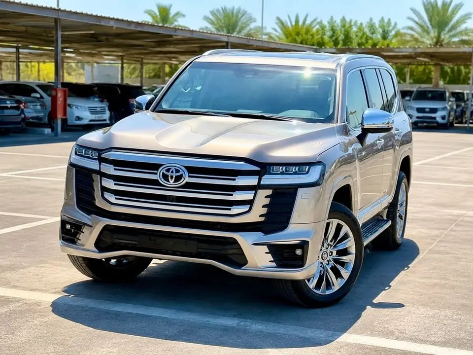 Toyota Land Cruiser VXR 2022
