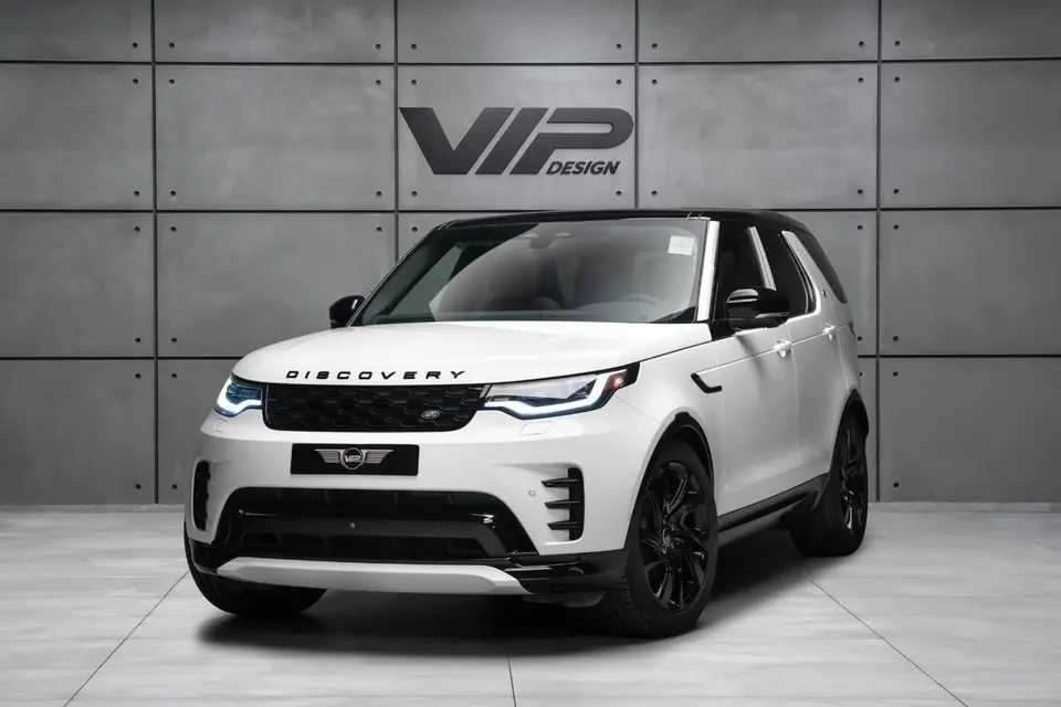Land Rover Discovery P300 SE Dynamic 2024