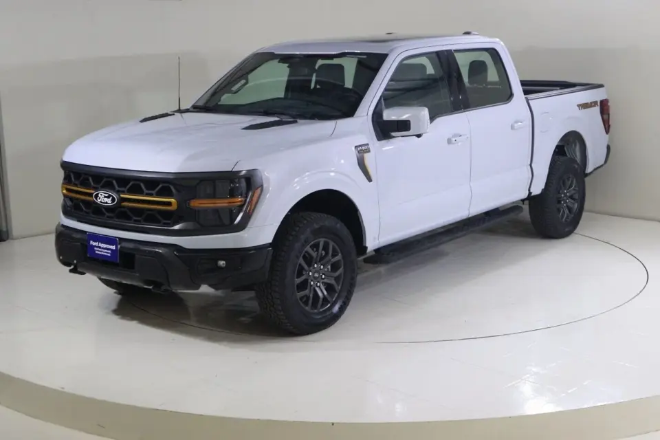 Ford F-150 TREMOR CREW CAB LUX 2025