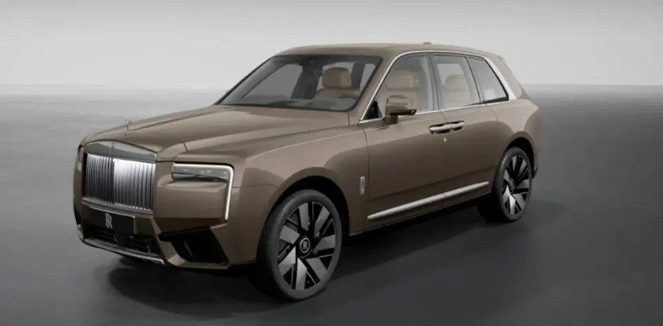 Rolls-Royce Cullinan Series II Silver Badge STD In LHD 2027