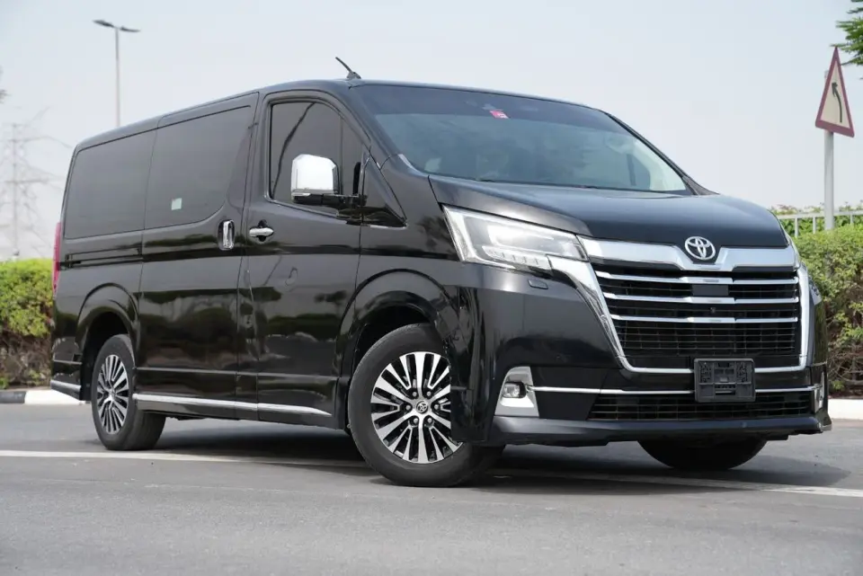 Toyota Granvia PREMIUM 2021