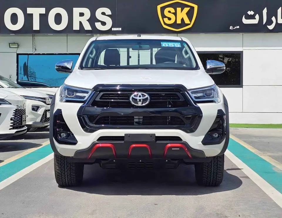 Toyota Hilux SR5 TRD 4.0L PETROL 2026