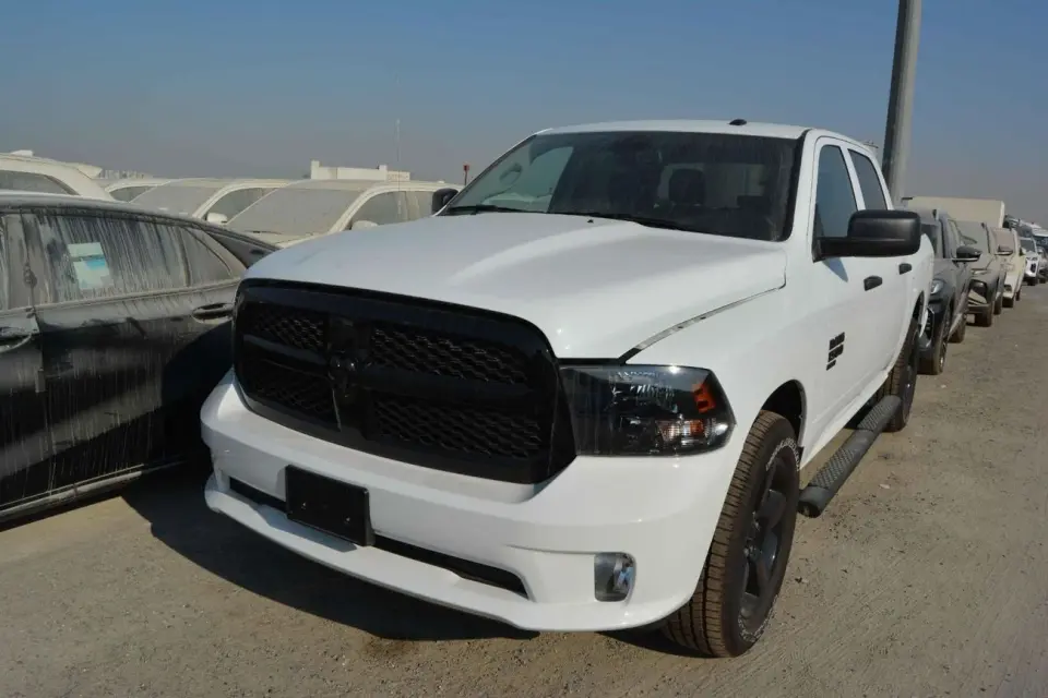 RAM 1500 CLASSIC 2023