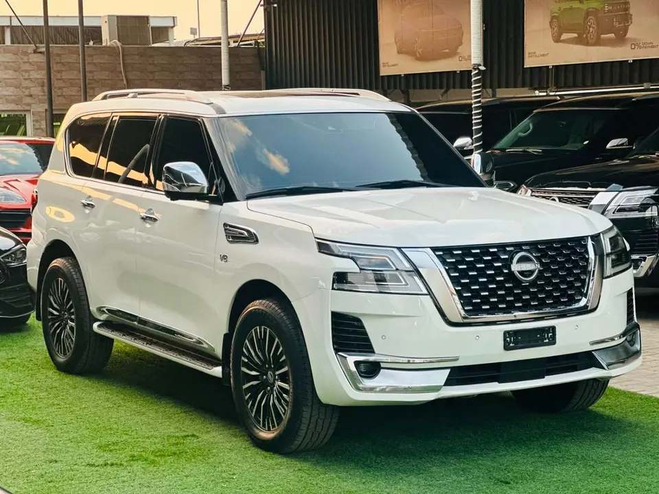 Nissan Patrol LE PLATINUM CITY + 2020