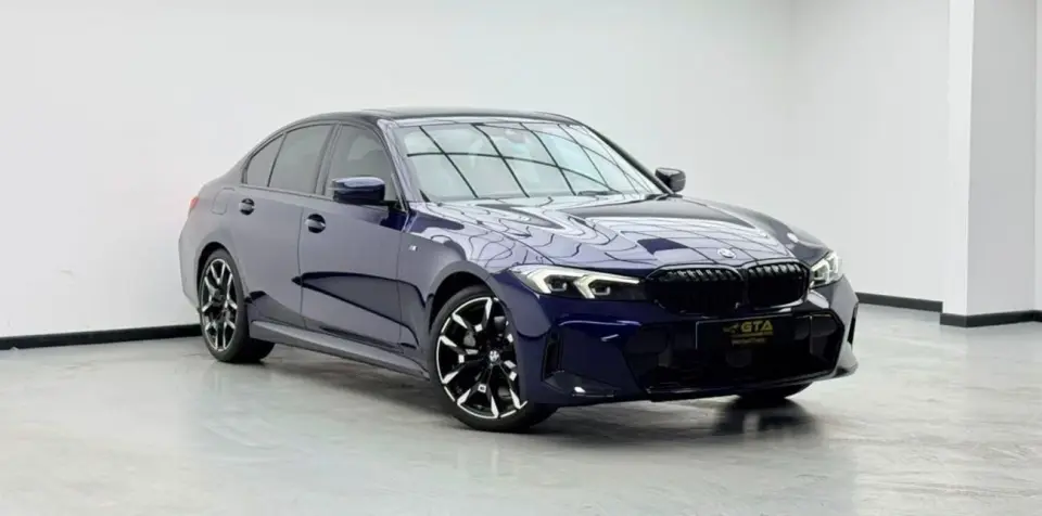 BMW 330i M SPORT 2025