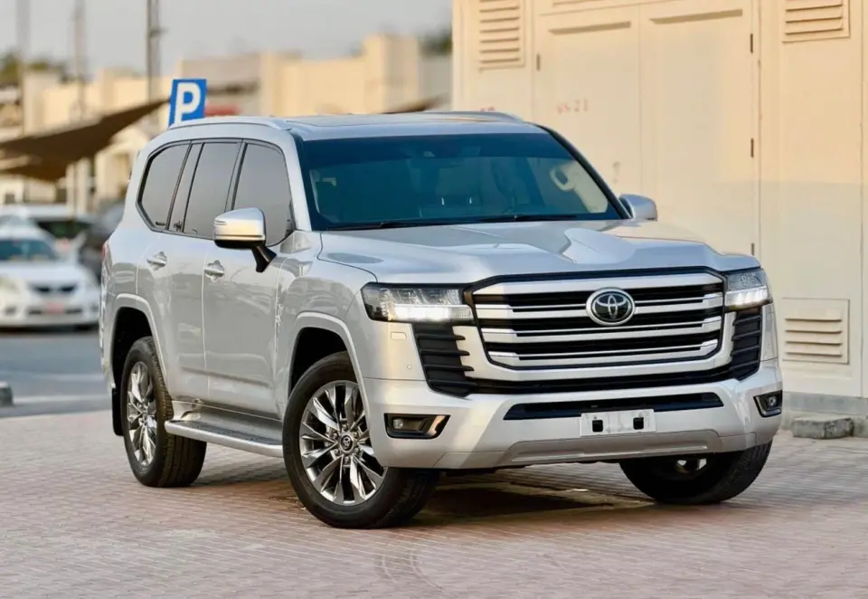 Toyota Land Cruiser GXR 2022