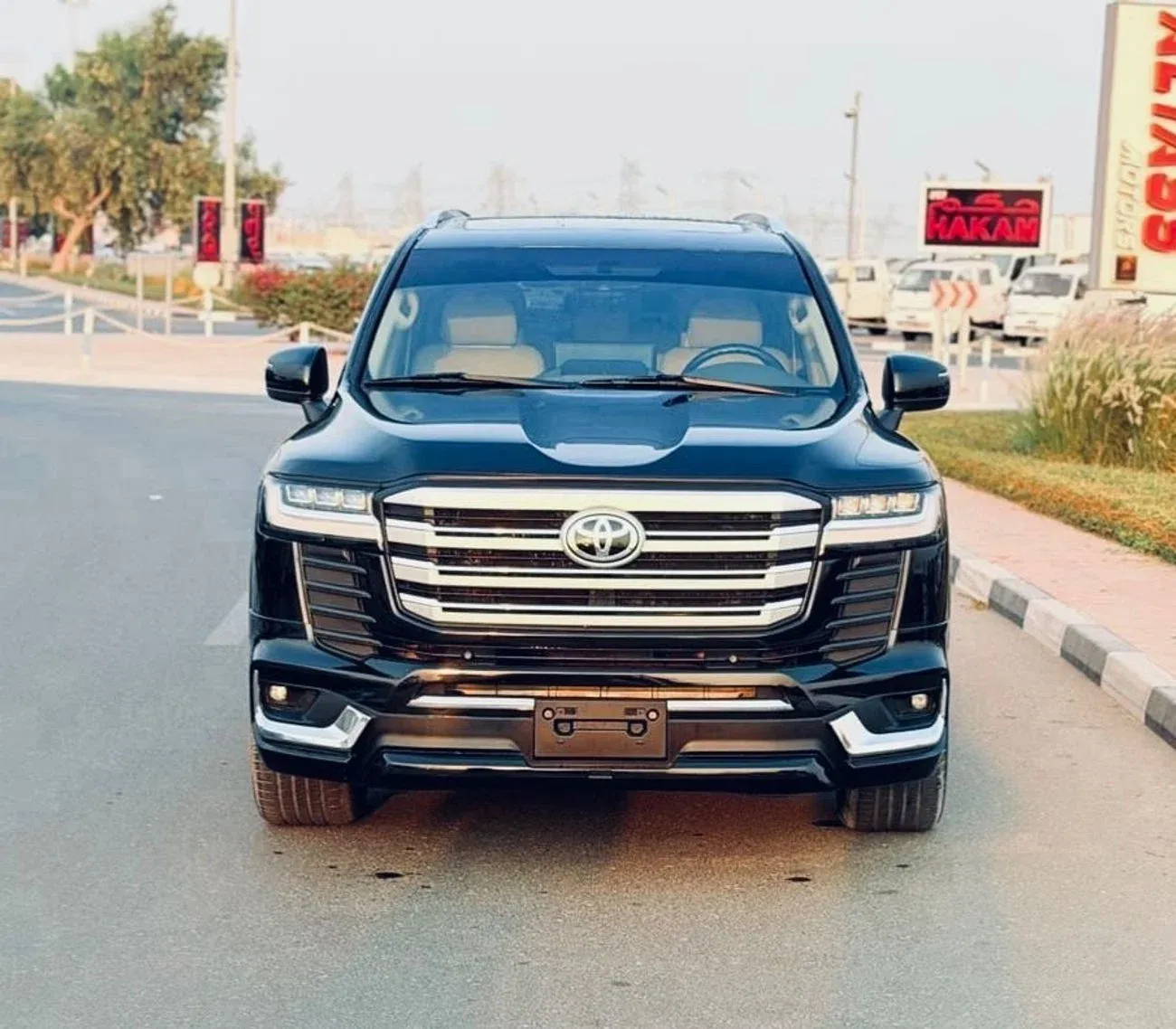 Toyota Land Cruiser GXR 2019 — фото 2