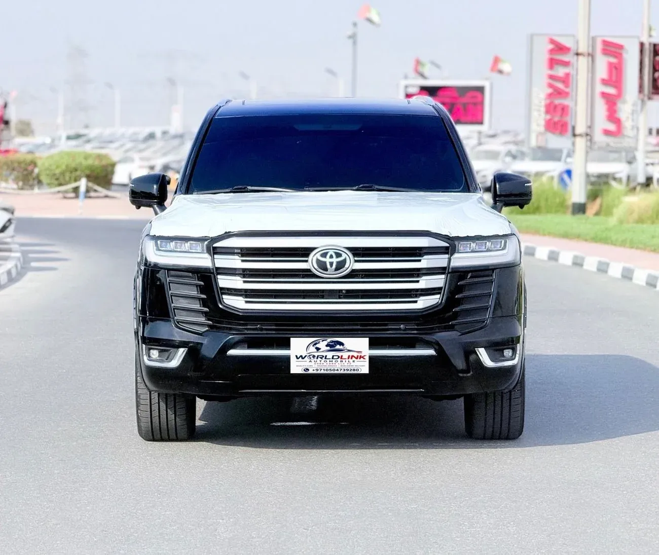 Toyota Land Cruiser GXR 2019 — фото 2