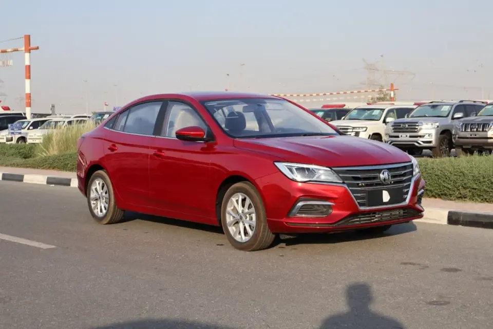 MG 5 LUX 2025