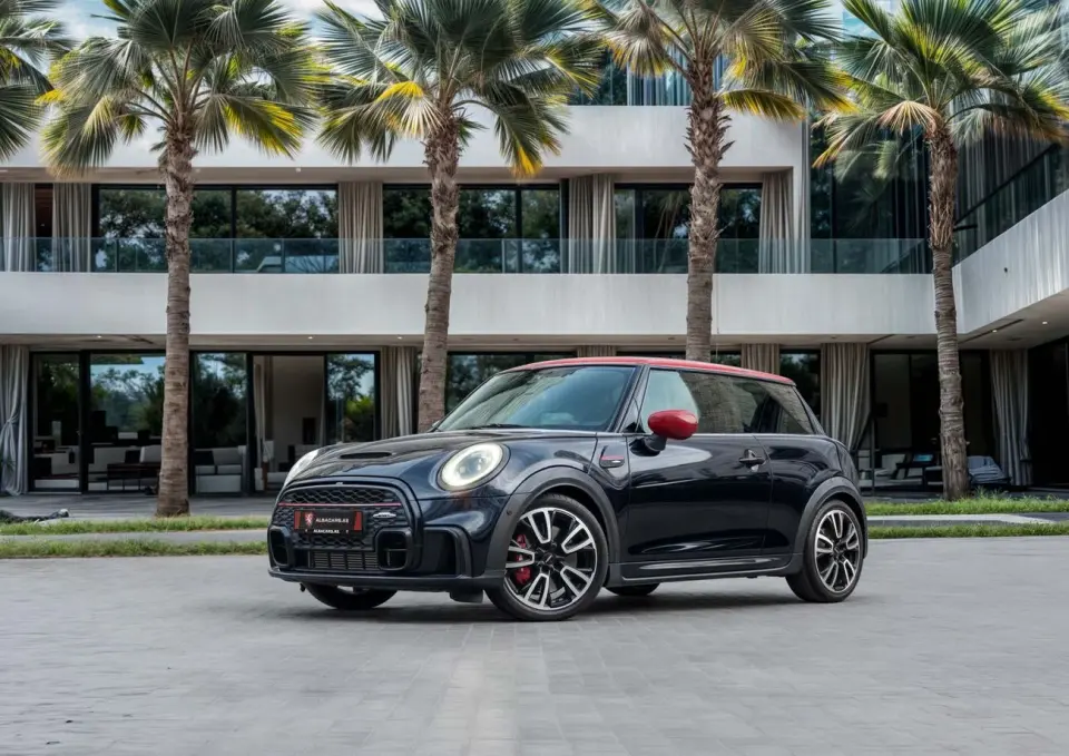 Mini Cooper John Cooper Works 2023