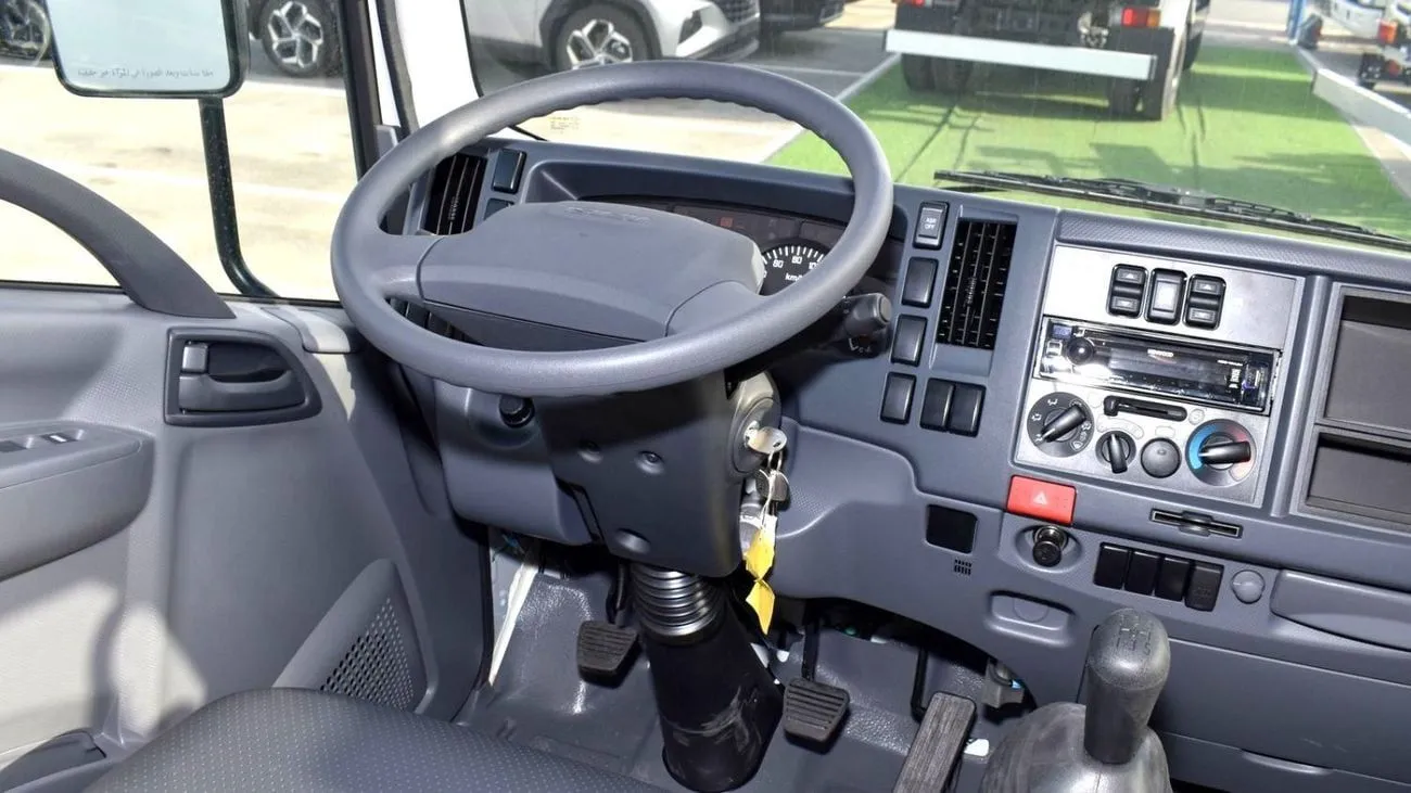 Isuzu NPR 3.0L 4CYL - MANUAL - DIESEL - PICKUP TRUCK - REAR WHEEL DRIVE - 6 SEATER - 4 DOORS 2025 — фото 7