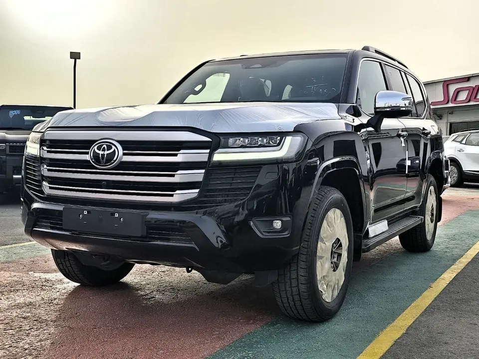 Toyota Land Cruiser VX 2026