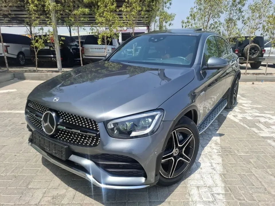 Mercedes-Benz GLC 300 AMG 2023