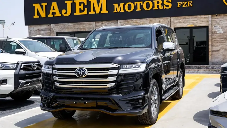 Toyota Land Cruiser VXR 2026