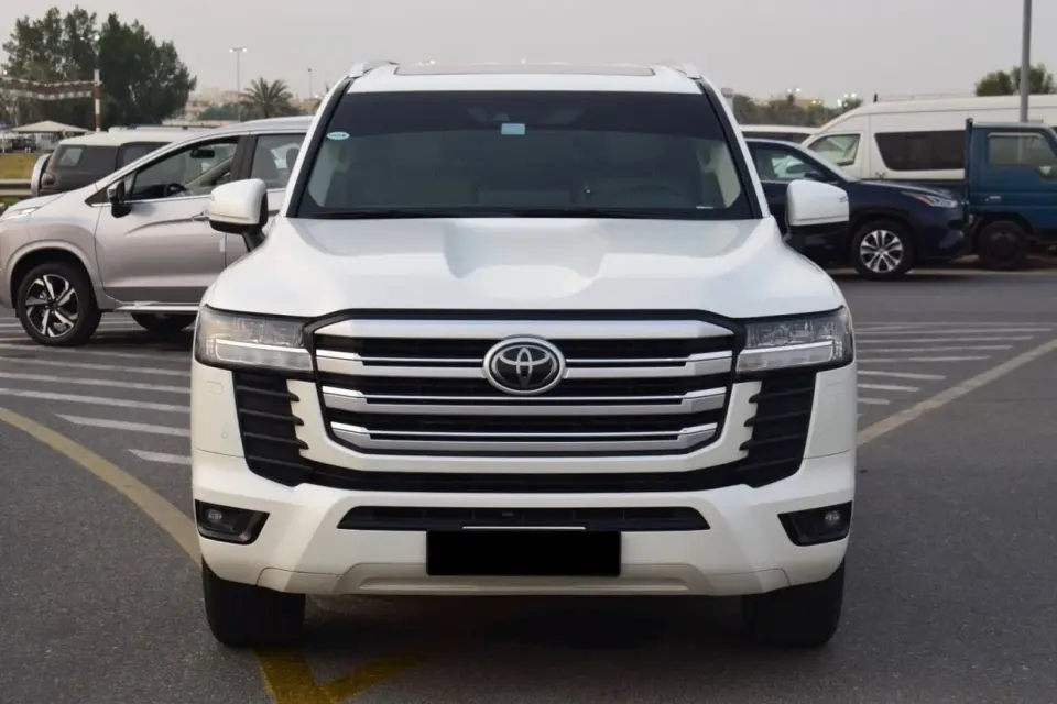Toyota Land Cruiser GXR 2022