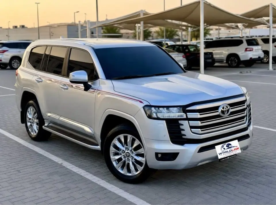 Toyota Land Cruiser GXR 2024