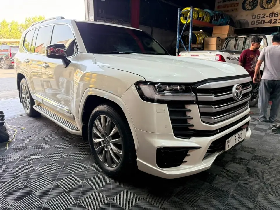 Toyota Land Cruiser GXR 2022