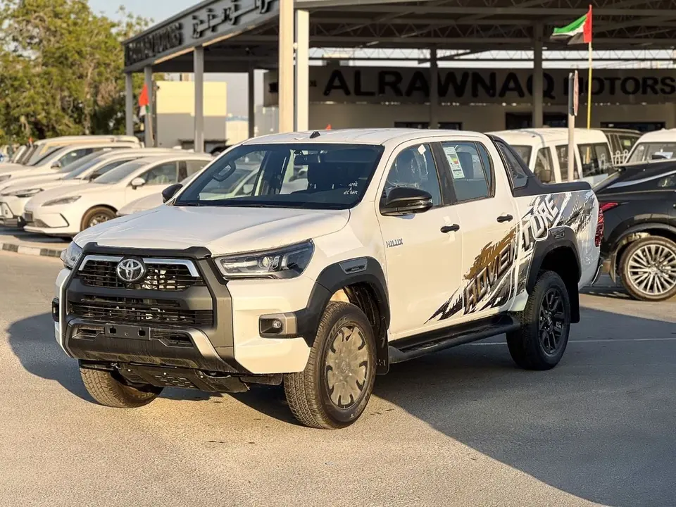Toyota Hilux ADVENTURE 2026
