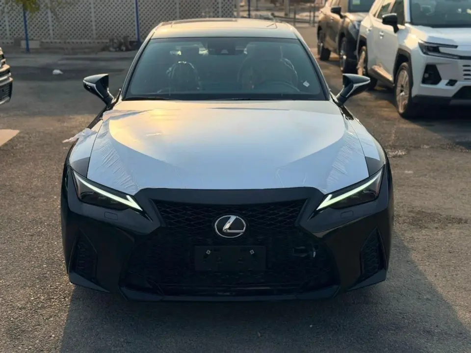 Lexus IS350 F SPORT PRESTIGE 2025