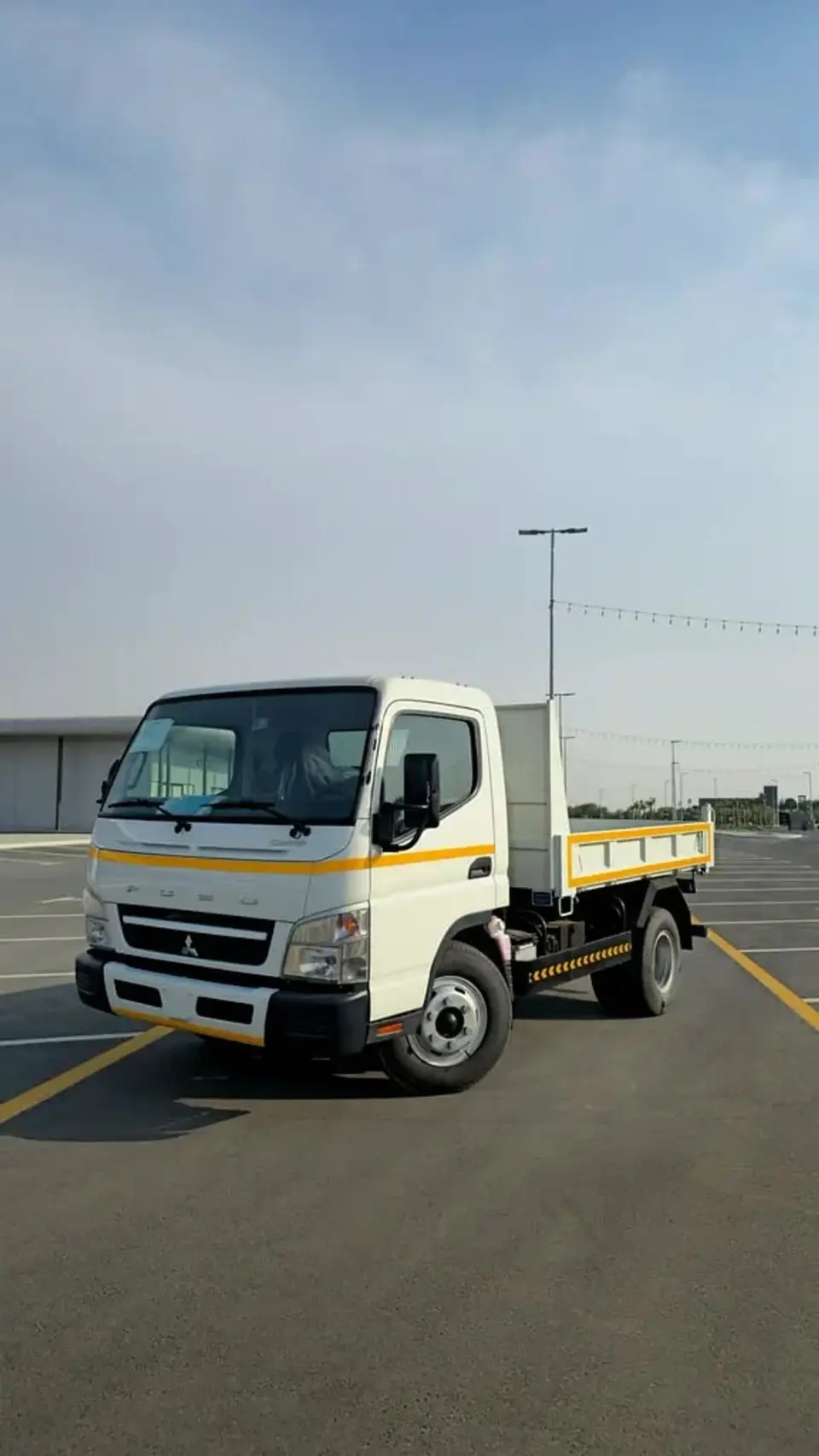 Mitsubishi Canter STANDARD 2025