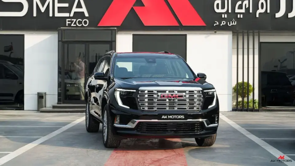 GMC Acadia DENALI 2026