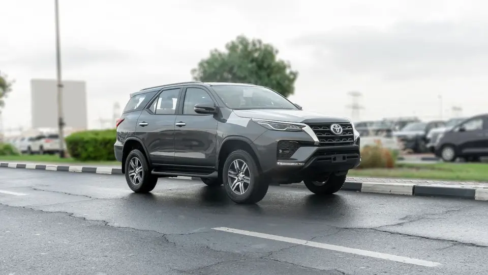 Toyota Fortuner VXR 2026