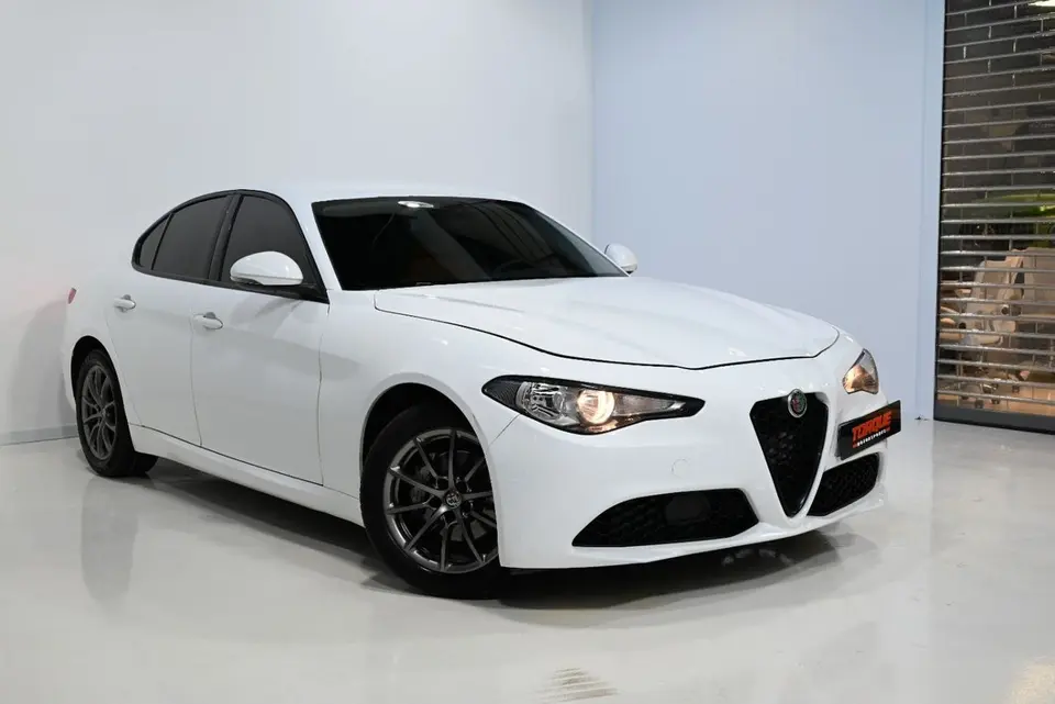 Alfa Romeo Giulia STD 2022
