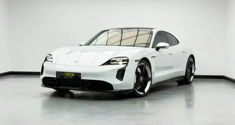Porsche Taycan TURBO 2021