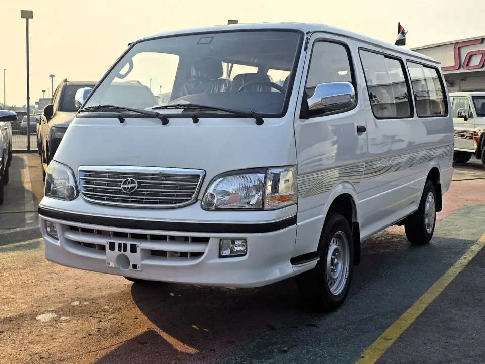 Jincheng Hiace JINCHENG 2.2L Petrol M/T V4 RWD 15 Seats White Color 2026 Model 2026