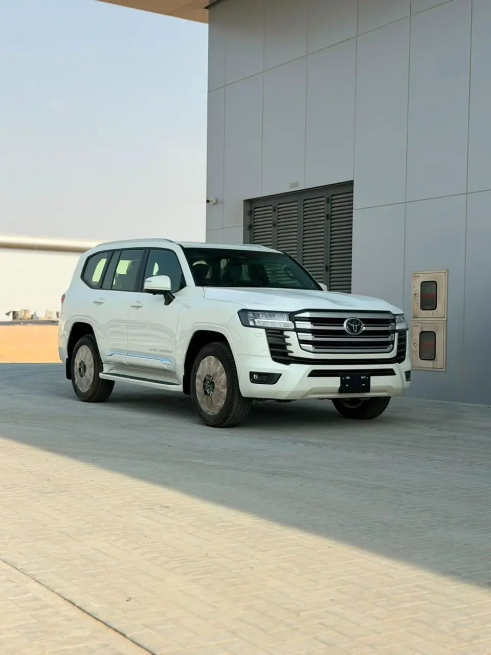 Toyota Land Cruiser GXR 2026