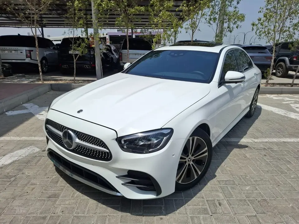 Mercedes-Benz E250 STANDARD 2022