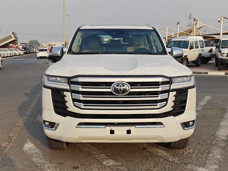 Toyota Land Cruiser VX 2026