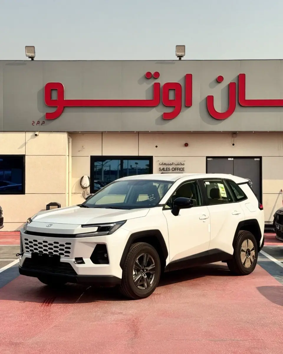 Toyota RAV4 LE 2026
