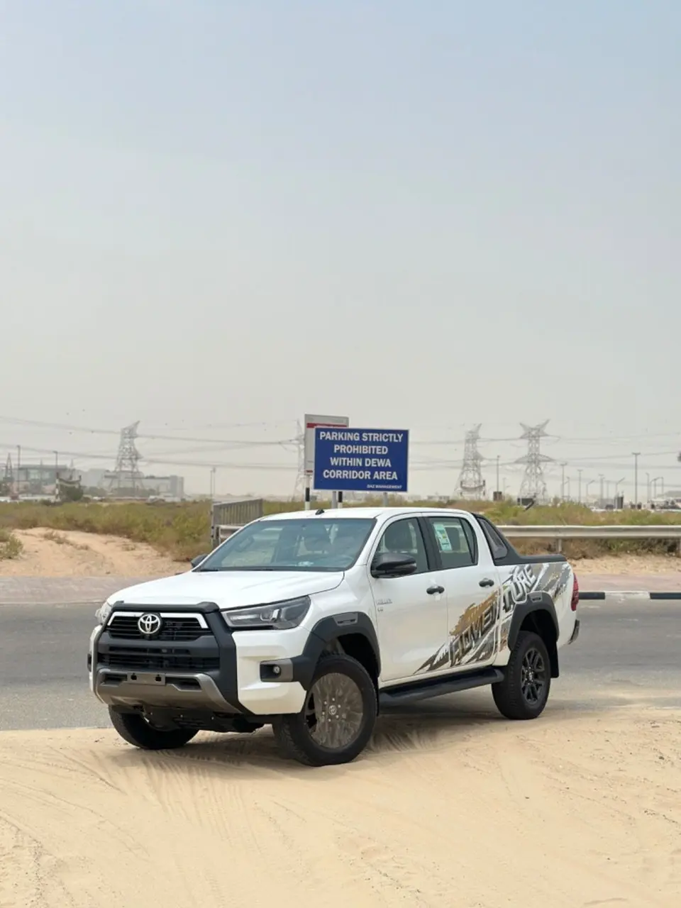 Toyota Hilux ADVENTURE 2026