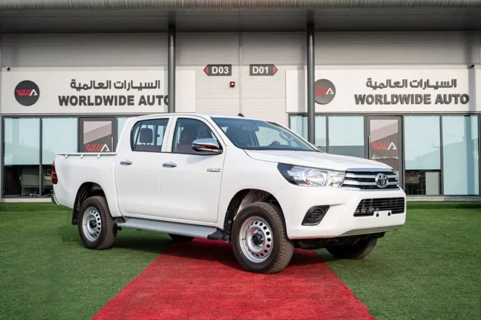 Toyota Hilux DLX 2026