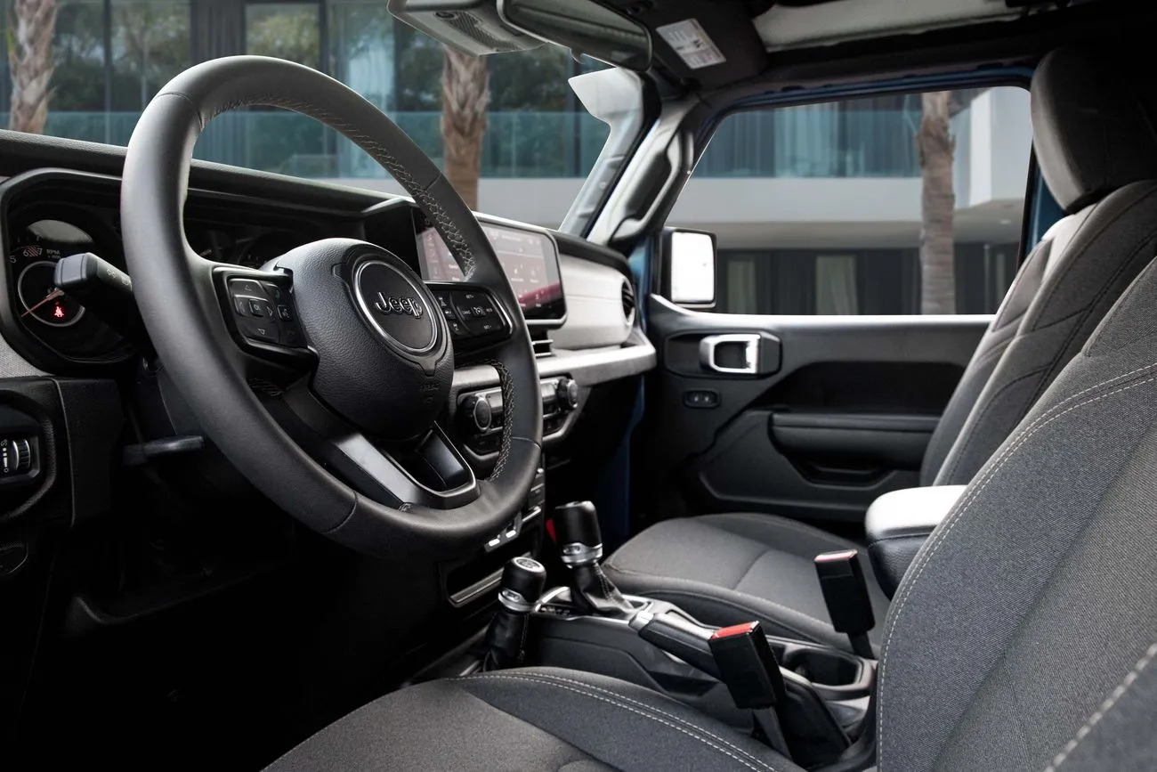 Jeep Wrangler SPORT 2024 — фото 9